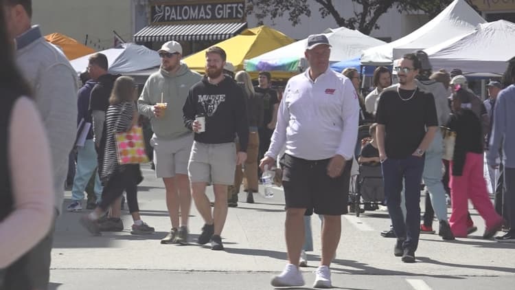 Local artists take over downtown Bangor during Fall Sidewalk Art Festival