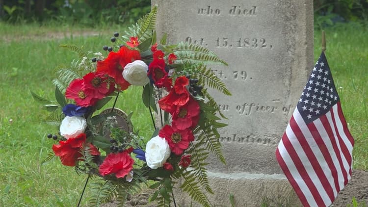 Portland ceremony honors Revolutionary War veterans buried in historic cemetery on America's 250th anniversary
