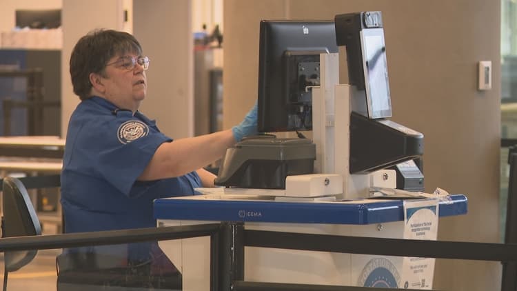 TSA workers feel frustrated working during the partial government shutdown without pay